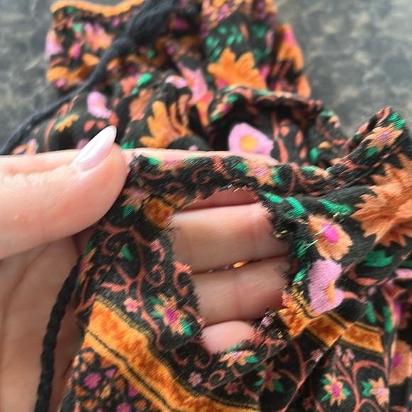 Boho Free People dress with hole near neckline - Picture 8 of 9